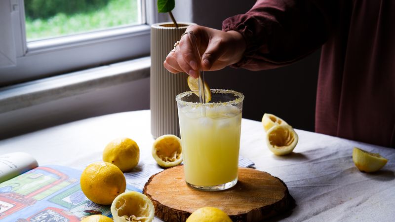 Papa Ginos fresh lemonade cold drink